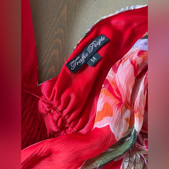 Traffic People 100% Silk Scarlet Floral Dress Size Small - Picture 8 of 10